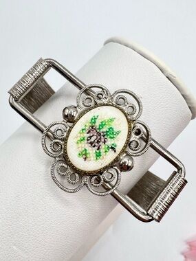 Vintage Faux Petit Point Hinge Cuff Bracelet Optic Silver Tone Cottage Granny